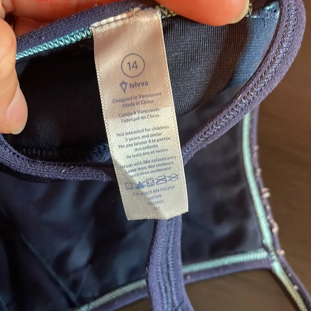 🎉Ivivva By Lululemon Navy Sports Bra! GUC!